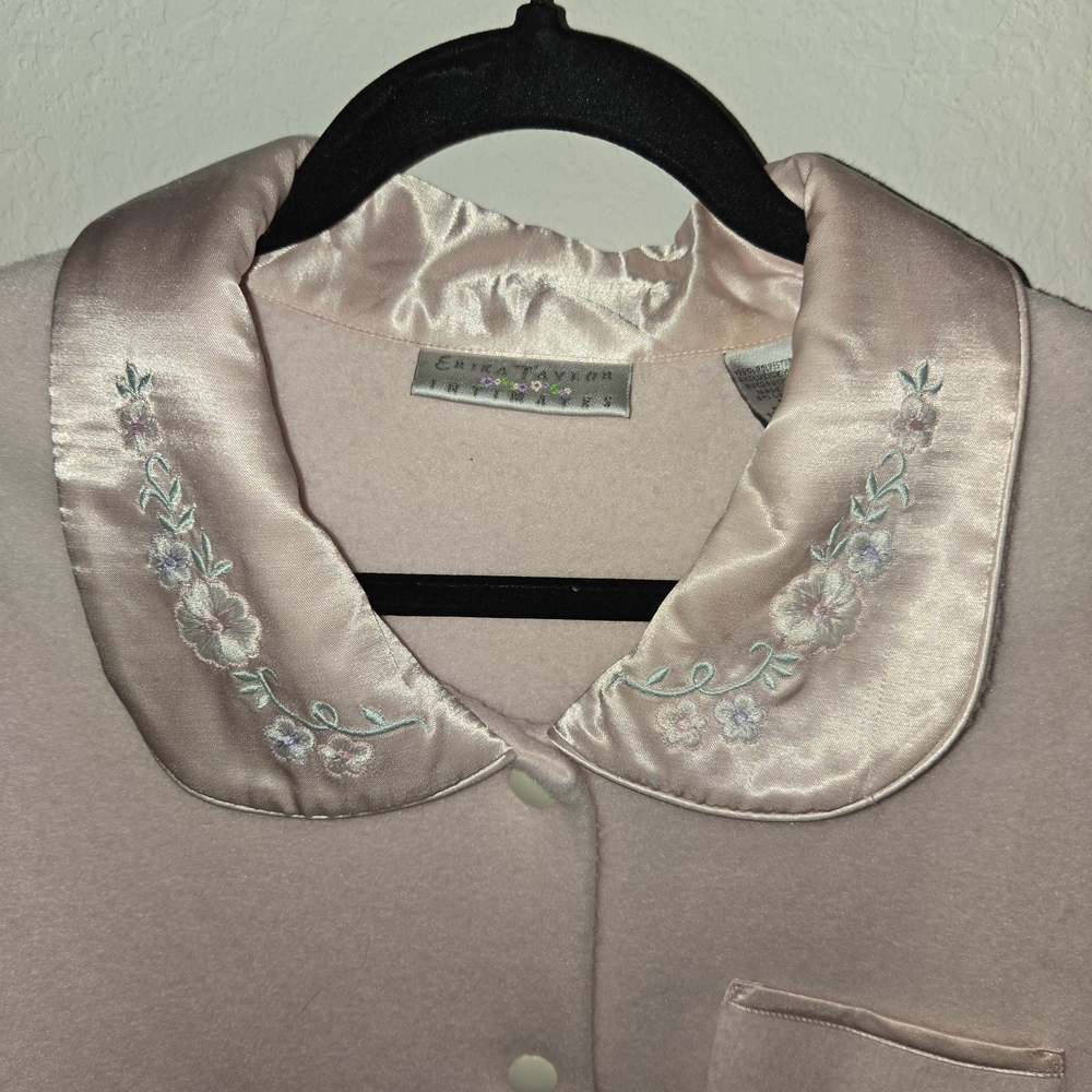 Erika Taylor Intimates Bed Jacket - image 2